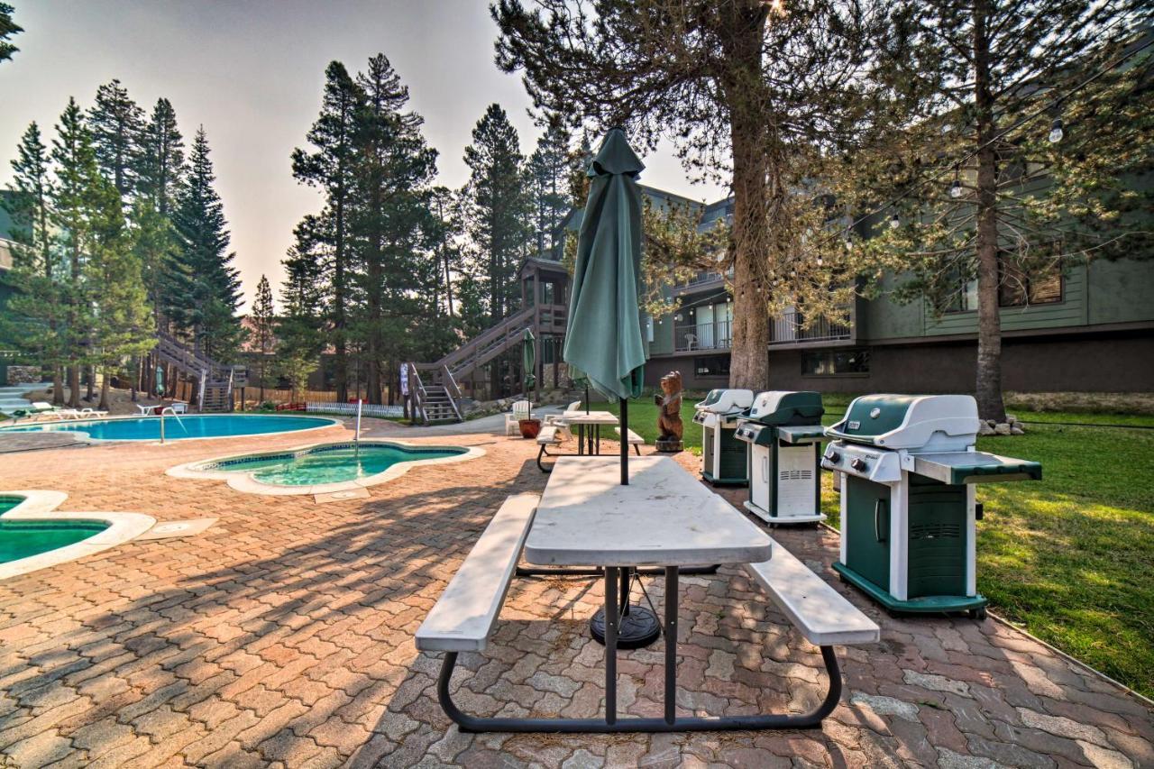 Mammoth Mtn Escape With Pool And Walk To Ski Lift Appartement Mammoth Lakes Buitenkant foto